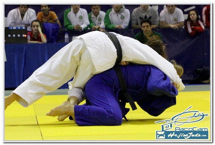 AVILES 2012 0048